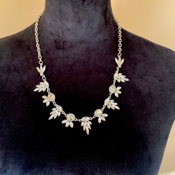 Jewelry - Picture 2 of 6